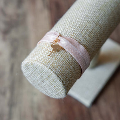Bracelet ruban rose motif flamant rose